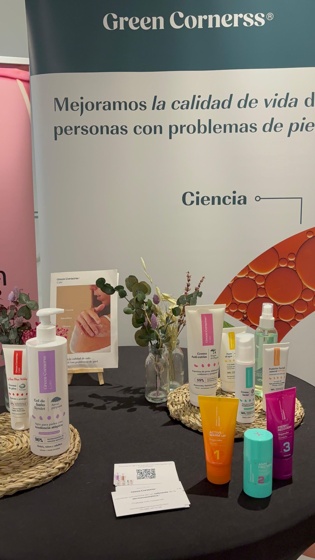 Green Cornerss product display